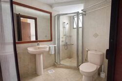 The Mayfair (D22), Condominium #569630491